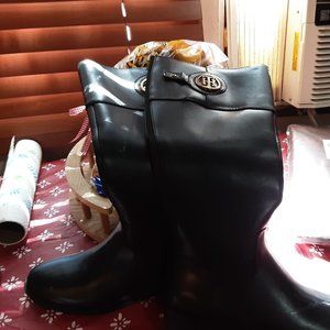 Tommy Hilfiger boots